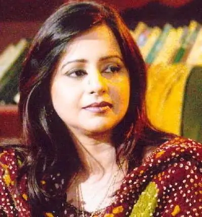 نوشی گیلانی