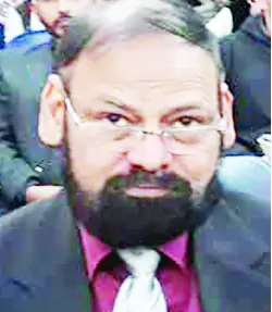 انور ضیا مشتاق